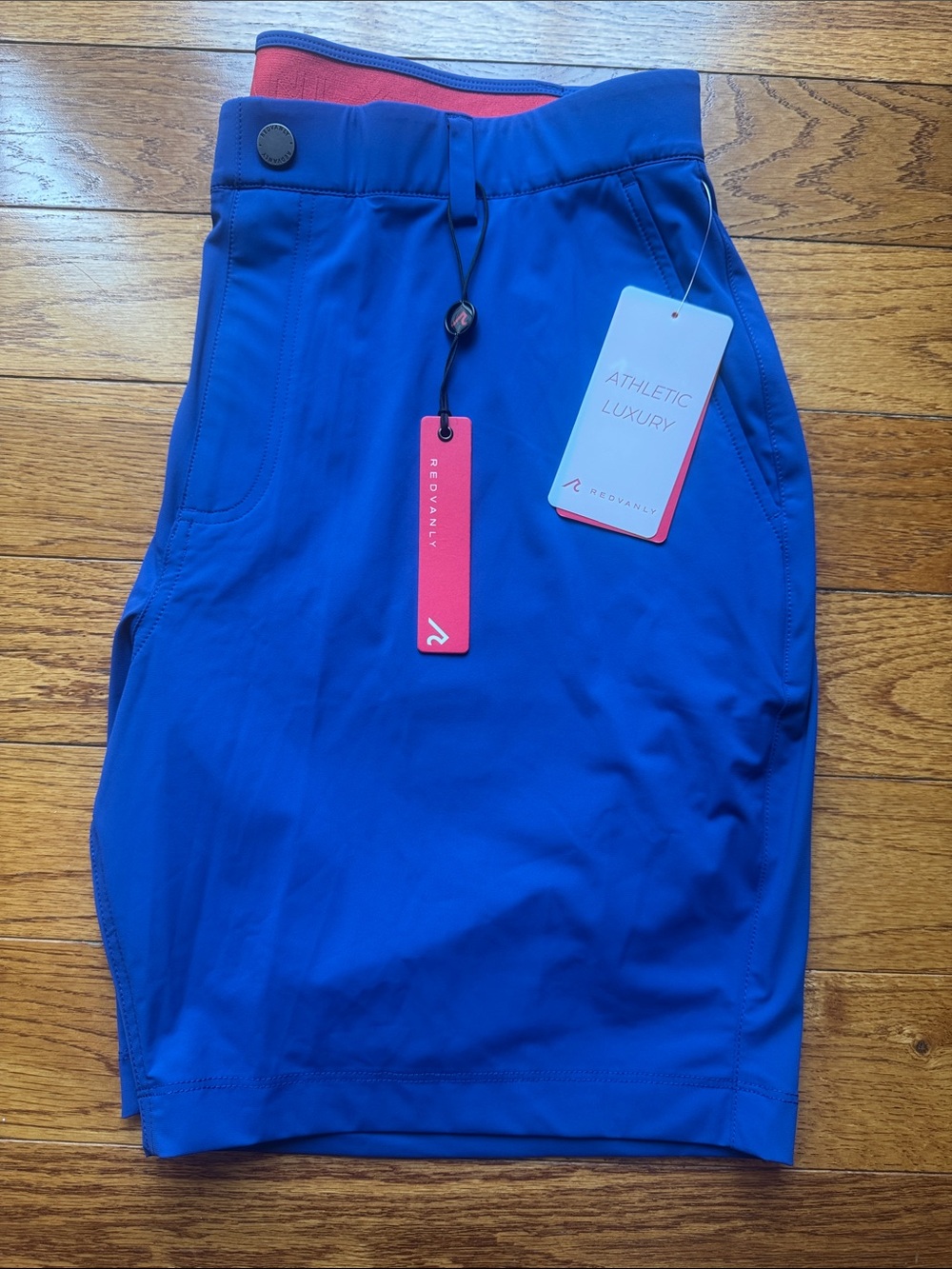 Men's Redvanley Luxury Blue Shorts - Hanover pull on size large, 7.5in inseam